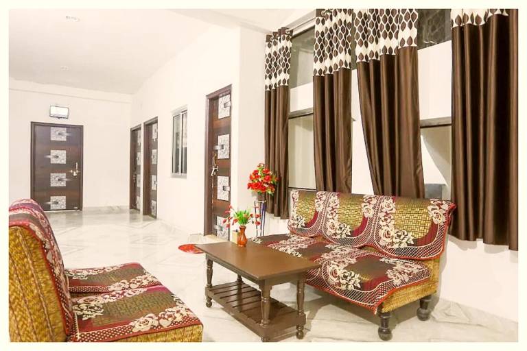 Goroomgo Shiv Ganga Guest House varanasi — photo 3