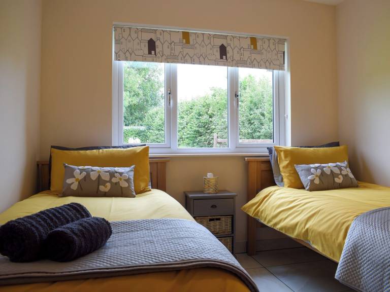 Cottage  Alberbury with Cardeston