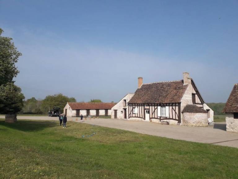 Longère Chaumont-sur-Tharonne