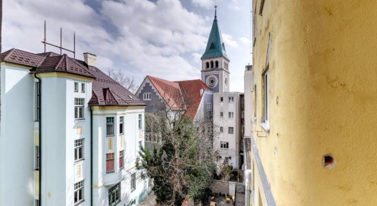 STAR stylish apartment on the famous Bratislava pedestrian zone — photo 4