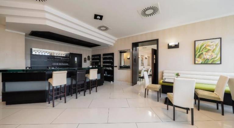 Astory Hotel — photo 4