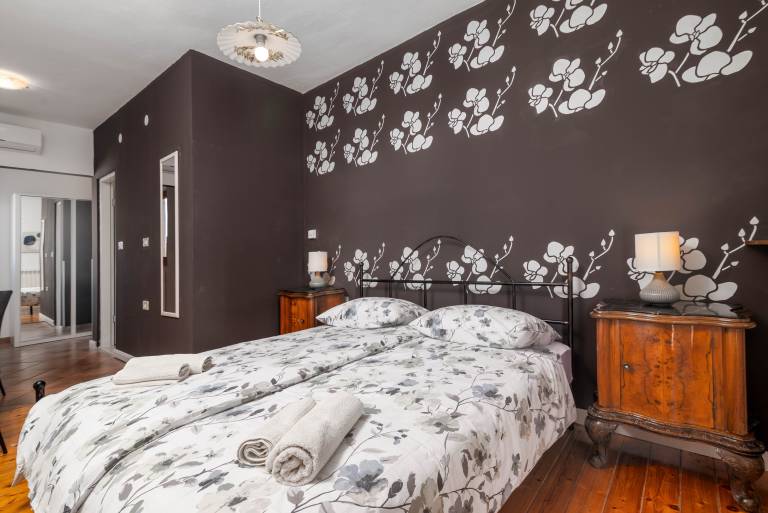 Nice dedicated room with terrace | Pets are welcome — photo 2