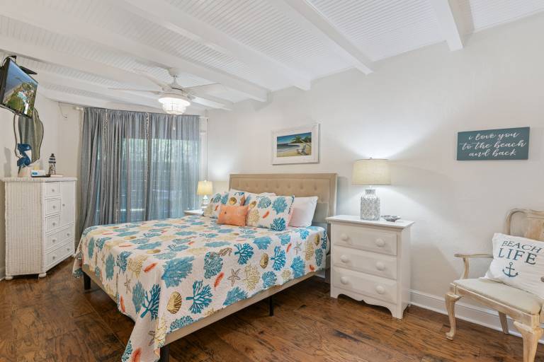 Sun-N-Sea @ East Beach Villa - 204 Olive Way — photo 5