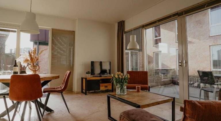House with 2 rooms for 4 persons — photo 2