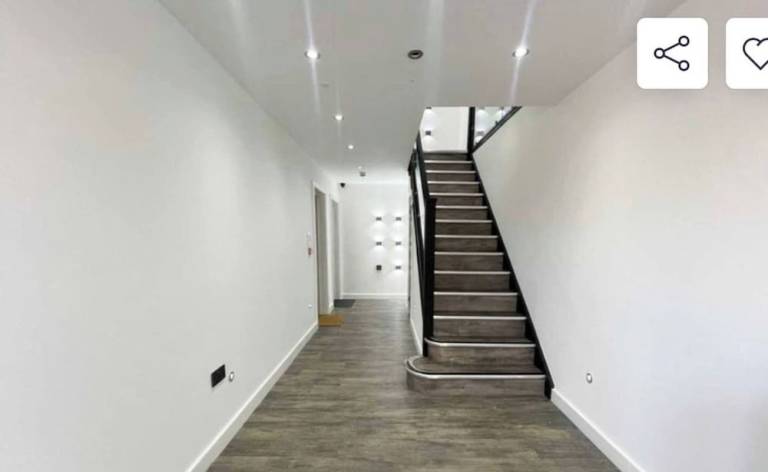 Apartment  London Borough of Hillingdon