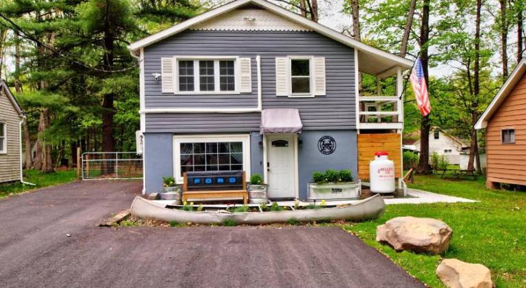 Vacation home with 3 rooms for 8 persons in Hawley, PA
