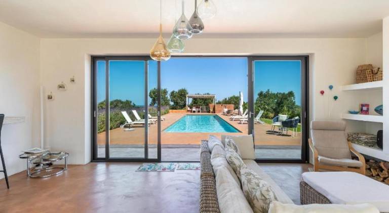 Pleasant villa with pool | Dogs allowed — photo 2