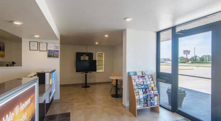 Motel 6 Liberal, KS — photo 5
