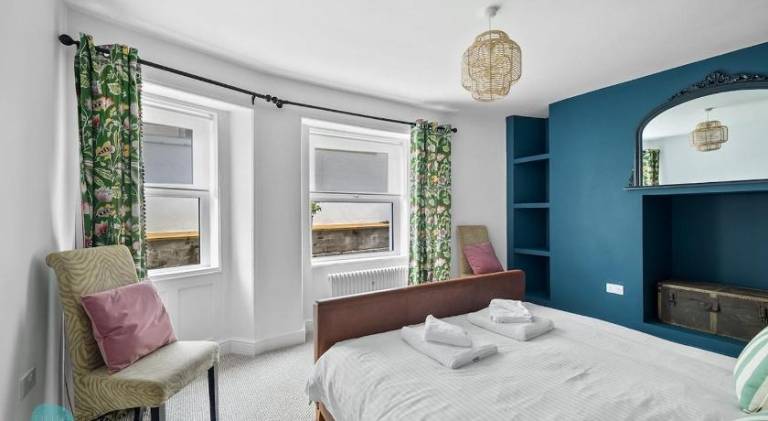 Holiday apartment with 2 rooms for 4 persons — photo 2