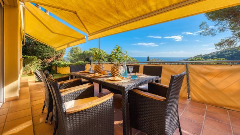 Villa "Costacabana - Santa Cristina" with Sea View, Only Families — photo 3