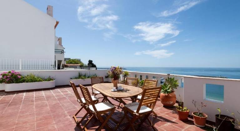 Fully equipped villa with patio | Next to the beach | Pet-friendly in Sines