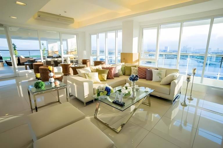 Alabang Condominium — photo 3