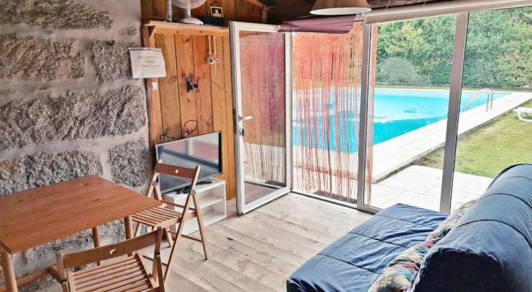 House with pool, grill & yard — photo 2