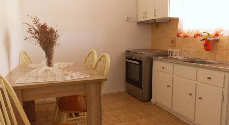 Villa with 2 rooms for 6 persons — photo 3