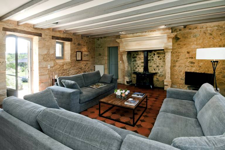 Family-friendly charming house with garden, grill & private pool | Pets allowed — photo 4