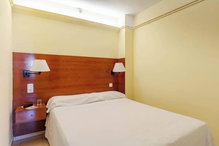 Aparthotel El Carmel