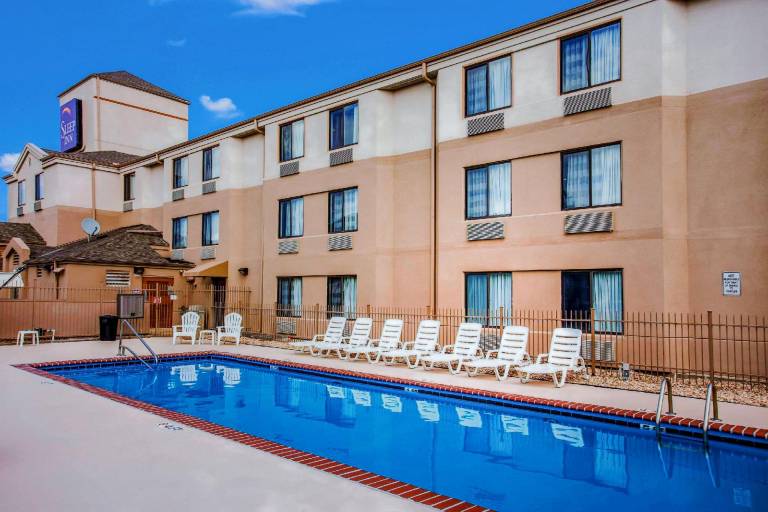 Quality Inn Kansas City International Airport — photo 2
