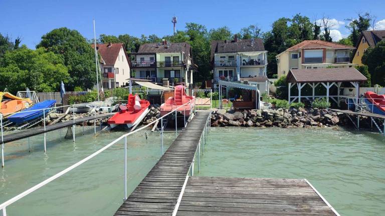 Apartman Balatonaliga