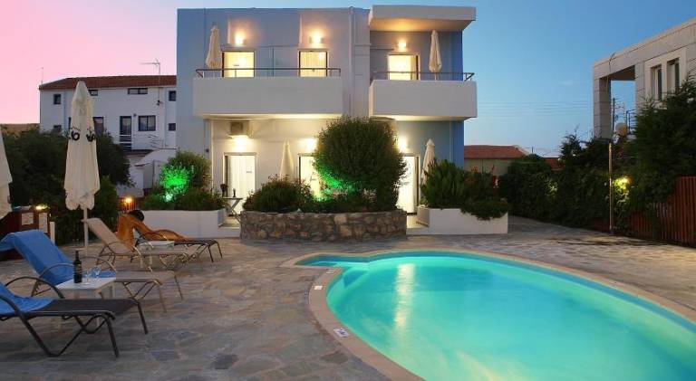 Lovely holiday apartment with yard, terrace & pool | Next to the beach | Good for workation | Pets allowed — photo 2