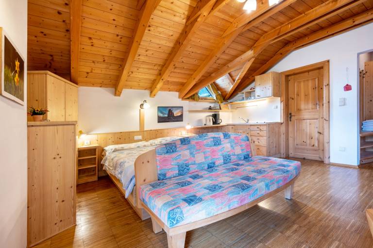 Holiday Apartment "Lindenhof Apt 3" with Balcony & Wi-Fi in Terento