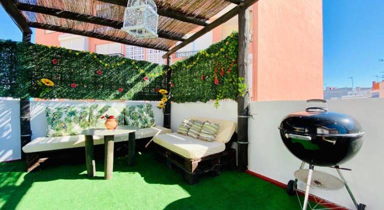 Holiday apartment with barbecue & terrace | Good for workation in Chipiona