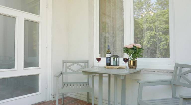 Apartment with terrace — photo 5