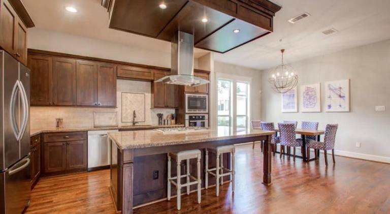 House with BBQ & yard | Perfect for remote work — photo 4