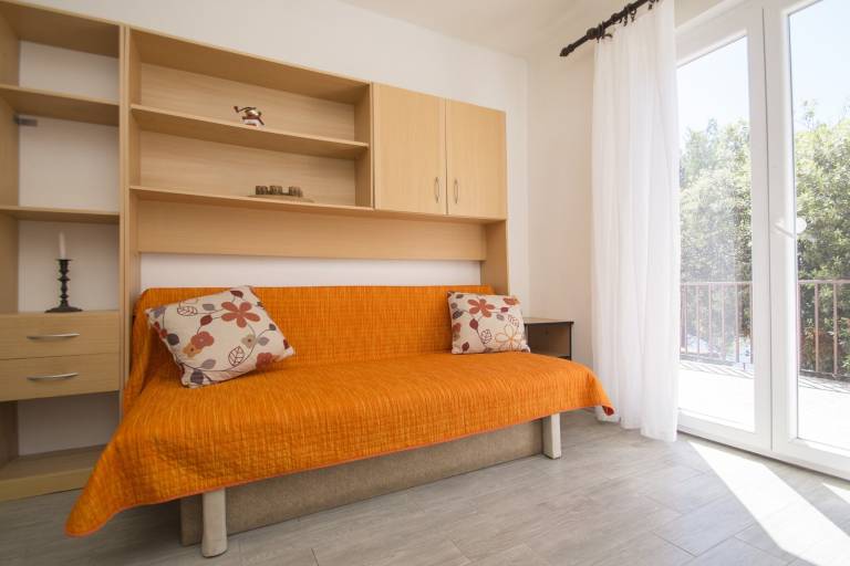 Holiday apartment with terrace & barbeque | Sea view | Dogs allowed — photo 2