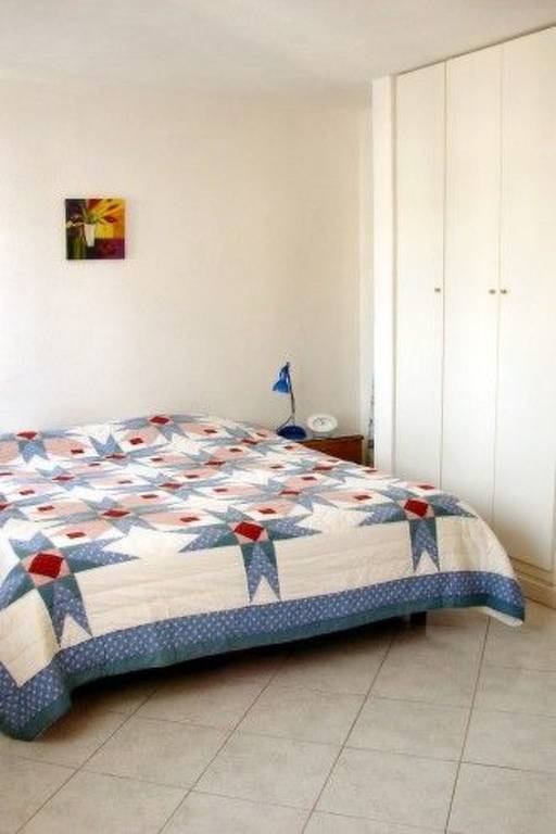 Apartment with patio — photo 4
