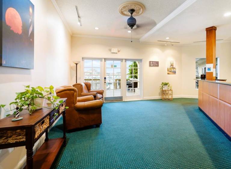 Inn at Camachee Harbor by CoolVacay — photo 3