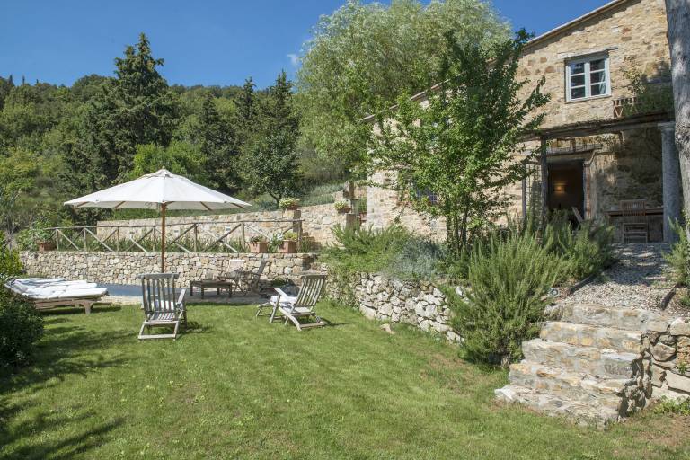 Villa with yard & private pool in Castellina in Chianti