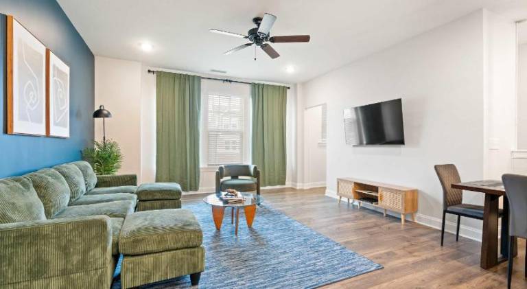 Vacation home with 4 rooms for 12 persons in Durham, NC