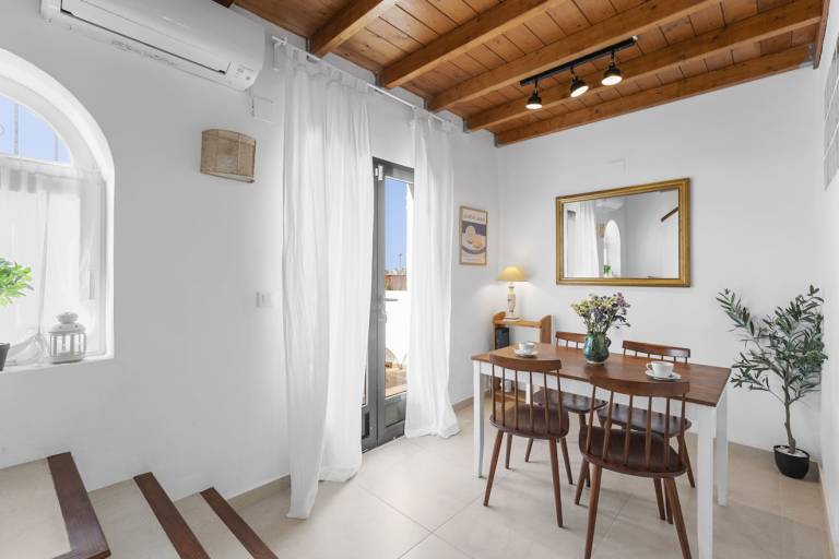 Holiday apartment with terrace — photo 5