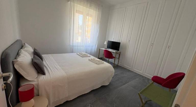Rental apartment with 3 rooms for 6 persons — photo 2