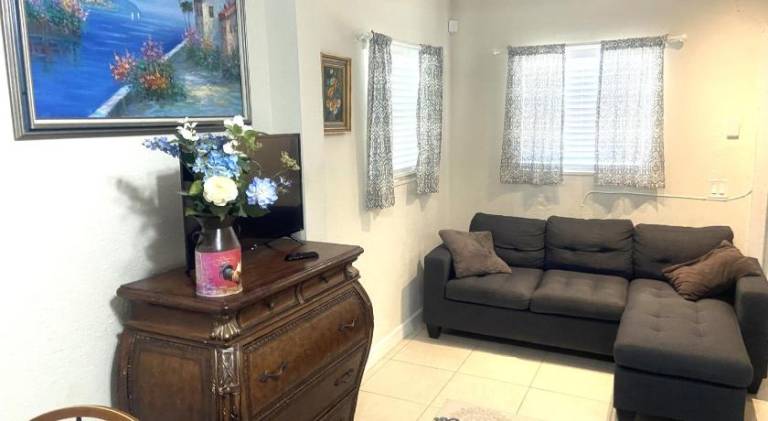 Casa Historica, a cozy 1940 cottage in Delray Beach, FL — photo 2