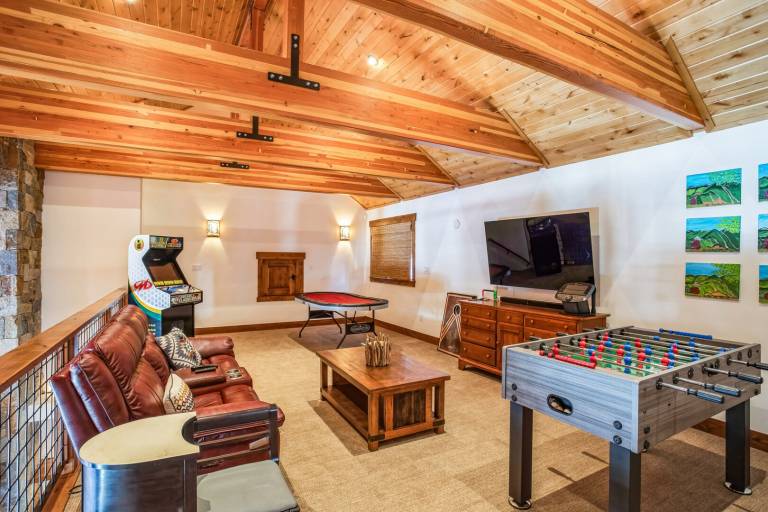 Cabin with terrace & private pool — photo 4