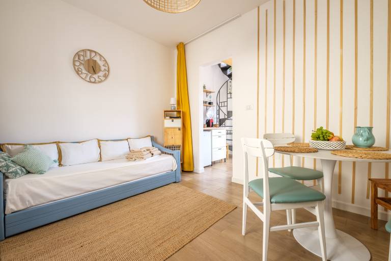 House with barbecue, patio & fast internet | City view — photo 4