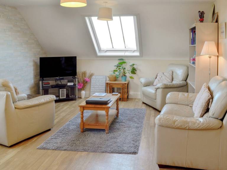 Cottage West Bay