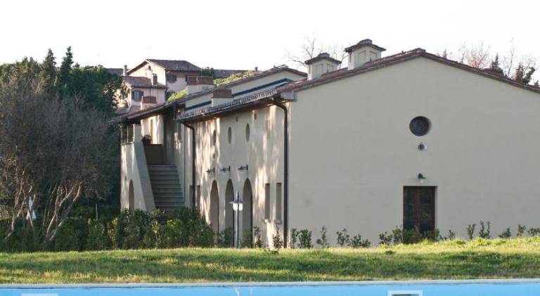 Holiday apartment with yard & pool in Casciana Terme Lari