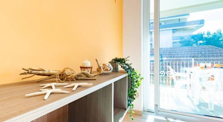 Apartment with 2 rooms for 6 persons — photo 4