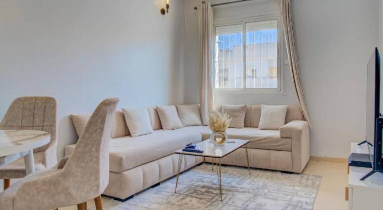 Cozy apartment PLAYSTATION 4 FIFA 26, 10 minutes to the beach, free parking in Dakhla