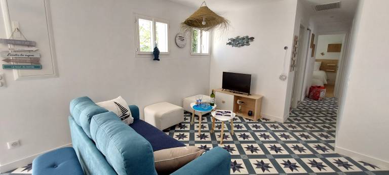 Wonderful rental apartment with terrace | City view | Close to the beach | Pet-friendly — photo 3