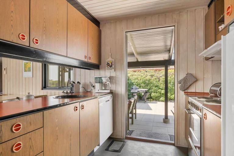 House with patio & BBQ | Sea view — photo 3