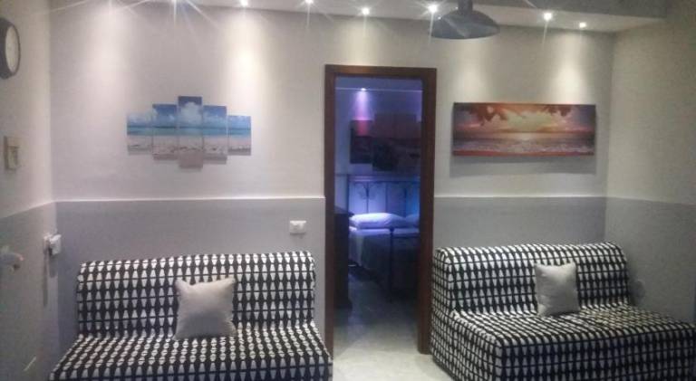 House with 1 room for 4 persons in Mascali