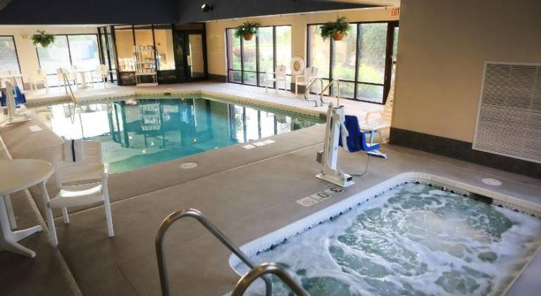 Hampton Inn Eau Claire — photo 2