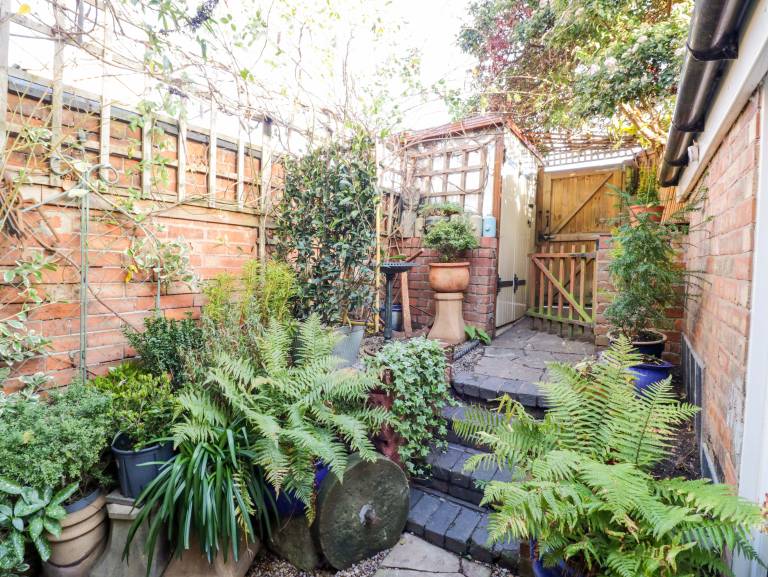 Family-friendly beautiful cottage with garden | Pet-friendly in Evesham