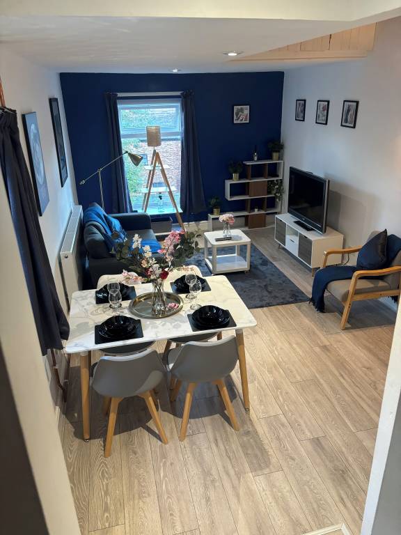 Apartment  Didsbury