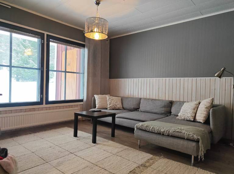 Levi Petsukkarinne: A two-bedroom apartment with a fireplace and private sauna — photo 3