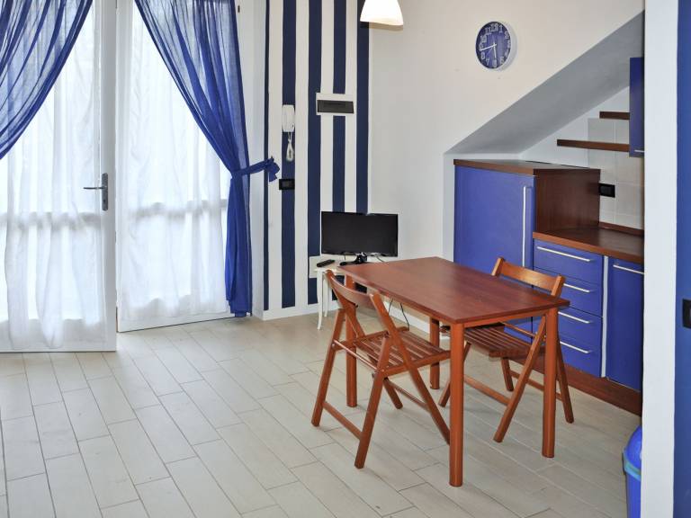 Pleasant rental apartment with pool, yard & terrace | Next to the beach | Dogs allowed — photo 3