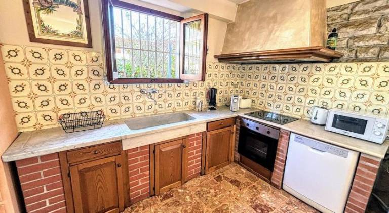 Fully equipped charming apartment with garden & patio | Close to the beach | Perfect for remote work | Dogs allowed — photo 5